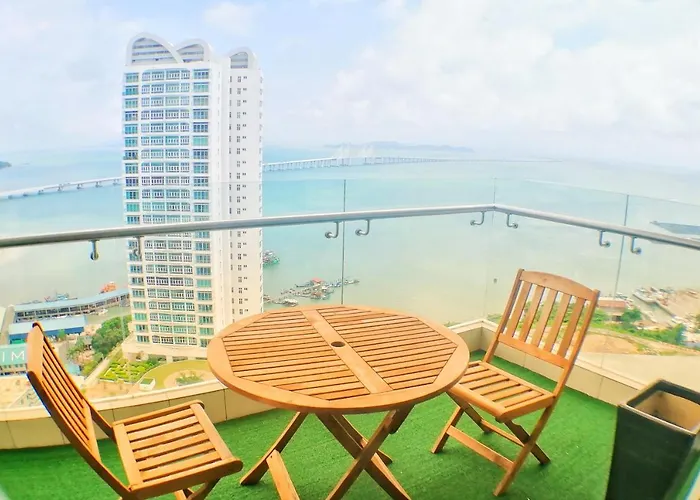 Southbay Plaza Condominium